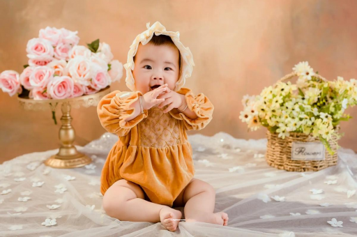 玉树11个月宝宝会什么